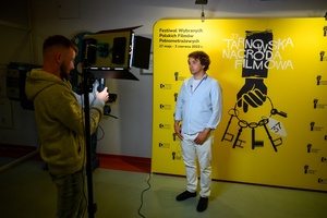37. TNF - Dzień 2 (28.05.23) - Reżyser Grzegorz Mołda w hallu kina