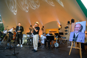 Starówka Jazz Festival - 30.06.2023 - Wspomnienie tarnowskiego promotora jazzu Zbigniewa Guzika. Na scenie Tomasz Kapturkiewicz i Ryszard Żądło.