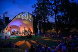 Starówka Jazz Festival - 7.07.2023 - Na amfiteatralnej scenie septet Krystyny Durys