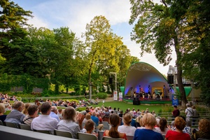 Starówka Jazz Festival - 7.07.2023 - Na amfiteatralnej scenie zespół RB Dixie Five