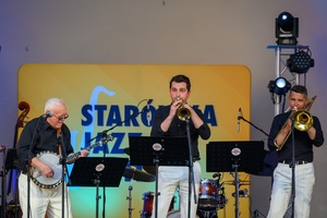 Starówka Jazz Festival - 7.07.2023 - Na amfiteatralnej scenie zespół RB Dixie Five