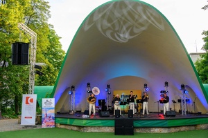 Starówka Jazz Festival - 7.07.2023 - Na amfiteatralnej scenie zespół RB Dixie Five