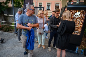 Był Sobie Blues - 11.08.2023 - Publiczność wchodząca do Amfiteatru na koncert zespołu Ørganek