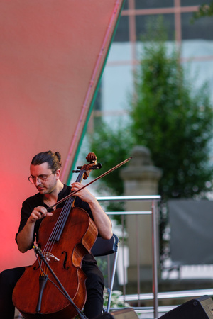 Koncert "Spanish Night" - Polish Art Philharmonic ft. Tomasz Radziszewski - Koncert. Orkiestra scenie.