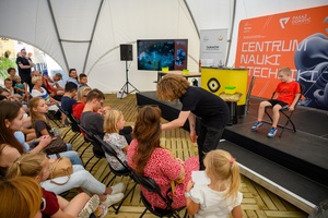 Festiwal Nauki i Techniki - Dzień II - wykłady i pokazy naukowe w Strefie Nauki i Techniki
