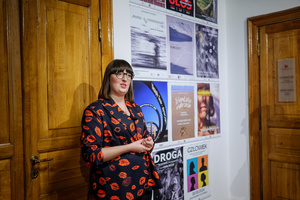 Wernisaże dzień po dniu: Agnieszka Moskal / Krzysztof Madej - Autorka wystawy Agnieszka Moskal.