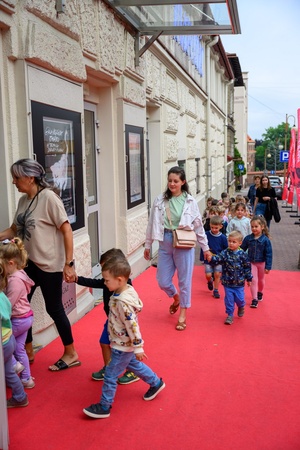 38. TNF - Dzień 4 (3.06.2024) - Najmłodsi widzowie w drodze kina Marzenie na bajki konkursowe w ramach Filmów Młodego Widza