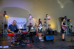 Koncert S.M.Rock - Scena Amfiteatru, występ zespołu Ani Stasiczak.