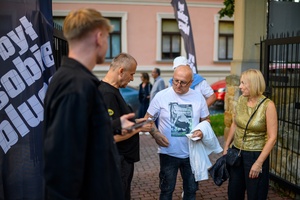 Był Sobie Blues - 9.08.2024 - Publiczność przybywająca na koncert