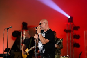 Koncert: Rock na Starówce - Na scenie wokalista Marek Ostrowski/The Nights