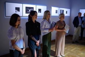 Wystawa: Dwoistość - Autorki wystaw: Bożena Kaczmarczyk, Karolina Ruszel. Paulina Michałek, Elżbieta Litwora