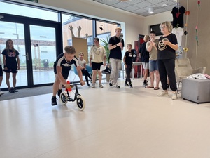 Olimpiada na górce - Dom Kultury Westerplatte - Uczestnicy olimpiady podczas jednej z konkurencji.