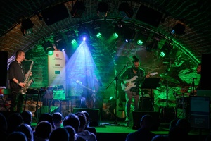 Jazzowa jesień: Grzech Piotrowski - Grzech Piotrowski Quartet na scenie tarnowskich Piwnic TCK