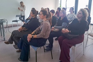 Dzień Kobiet w Dom.Ku - Uczestniczki podczas wykładu Beaty Osiki
