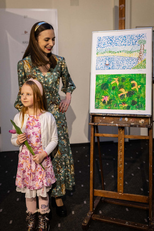 Wystawa semestralna Studio Art - Kropka, kreska, plama - Uczestnicy wernisażu