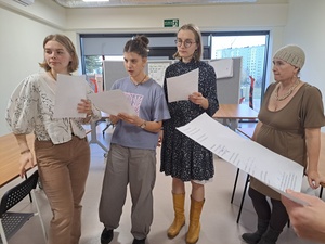 śpiew biały i pieśni kobiece - Uczestnicy podczas warsztatów