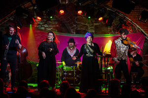 Koncert: Dikanda - Dikanda na scenie Piwnic TCK