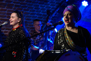 Koncert: Dikanda - Dikanda na scenie w Piwnicach TCK