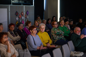 Pokaz filmu "Ceramiczna rewolucja" - Publiczność podczas rozmowy