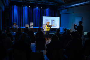 Dżem poetycki - Uczestniczka dżemu