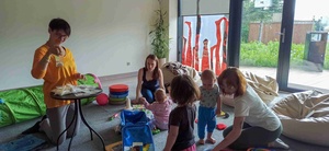 Tu mamy spotkamy: Zdrowy uśmiech twojego dziecka - Prowadząca i uczestniczki spotkania