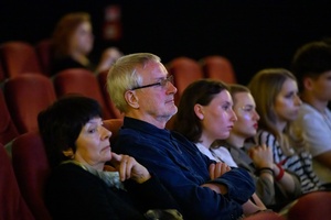 39. TNF - Dzień 1 (30.05.2025) - Festiwalowa publiczność w sali kinowej podczas spotkania po seansie konkursowym