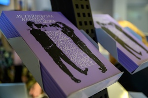 39. TNF - Dzień 1 (30.05.2025) - Katalogi 39. TNF w hallu kina