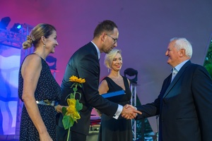 ZDEARZENIA 2025: Gala Kultury i Stypendiów | Koncert Zosi Karbowiak