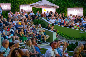 XX Był Sobie Blues: Clappton - A Tribute To Eric Clapton - Licznie zgromadzona publiczność podczas koncertu z piosenkami Erica Claptona