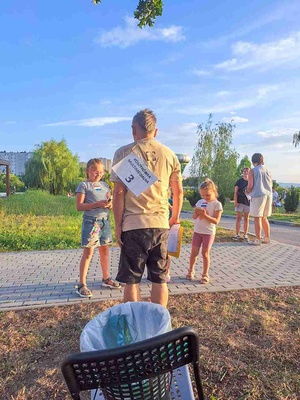 Olimpiada na górce - Uczestnicy podczas koszykówki multimedialnej