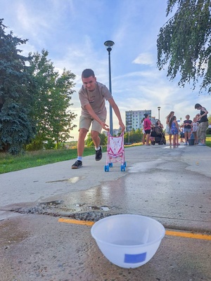 Olimpiada na górce - Uczestnicy podczas kolarstwa wodnego