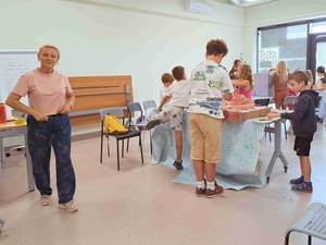 Wakacyjne senso-warsztaty - Uczestnicy podczas warsztatów