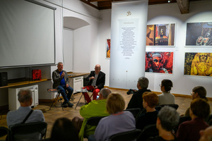 Wystawa: Universal Wisdom. Wieczysta Mądrość