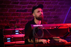 Koncert: Wojtek Pilichowski "Slap Jazz"