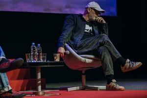 40. TNF: Dzień 4 (25.05.26) - Na scenie Marzenia Wojtek Smarzowski, reżyser film "Dom dobry" podczas spotkania z widzami
