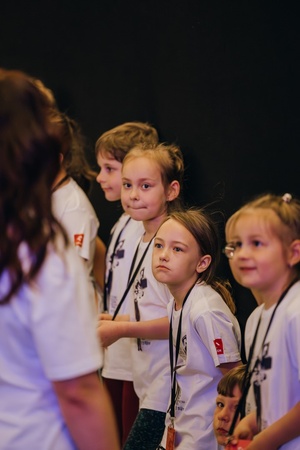 40. TNF: Dzień 4 (25.05.26) - W sali Marzenia prezentacja Jury Dziecięcego 40. TNF przed pierwszą projekcją Filmów Młodego Widza