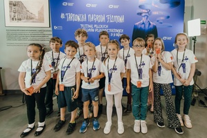 40. TNF: Dzień 4 (25.05.26) - W hallu Marzenia prezentacja Jury Dziecięcego 40. TNF przed pierwszą projekcją Filmów Młodego Widza