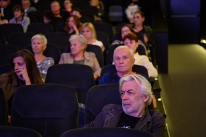 40. TNF: Dzień 7 (28.05.26) - Widzowie w sali kinowej podczas spotkania po projekcji filmu "Ministranci" Piotra Domalewskiego
