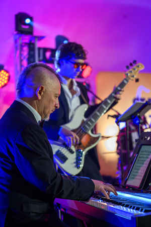 Starówka Jazz Festival – Old Boys Band / Big Band Bochnia - Koncert jazzowy w Amfiteatrze w Tarnowie – widok na scenę i zgromadzoną publiczność.