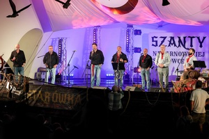 Szanty na Starówce: Dzień 2 - 40 Lat Bezanu - Koncert jubileuszowy