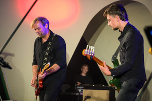 Koncert: Paragrafy i nuty - Zespół StandBy występujący na scenie amfiteatru