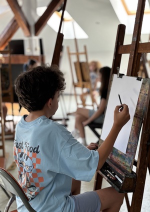 Plakat: Konsultacje i zajęcia próbne w Pracowni Studio ART