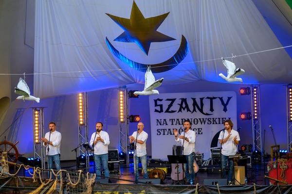 Szanty na Starówce: Dzień 1 - Kliper, Ryczące Dwudziestki